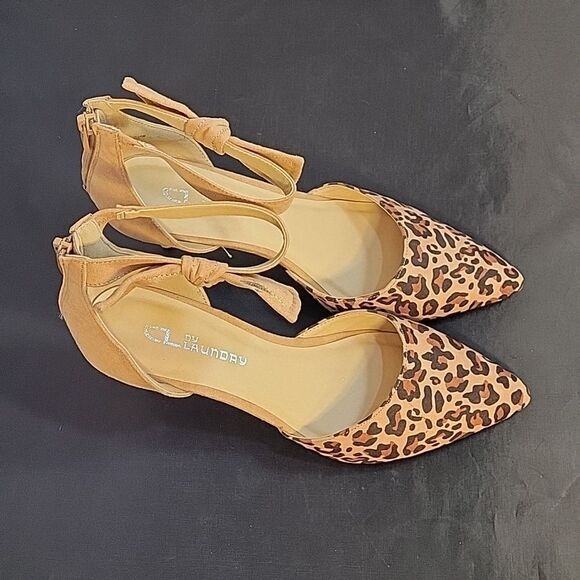 BRAND NEW  CHINESE LAUNDRY  LEOPARD PRINTED POINTED TOE BOW STRAP DETAILS PUMP - Picture 4 of 14